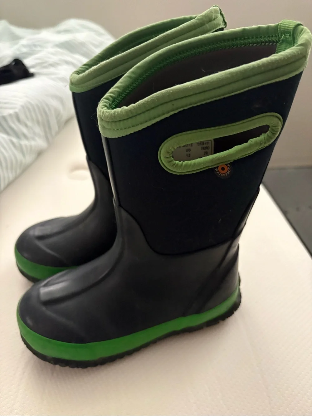 Bogs Classic Matte Winter Boots Kids 12 Black Green Waterproof